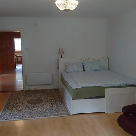Two Bedroom 80m2 2nd Floor Bagn